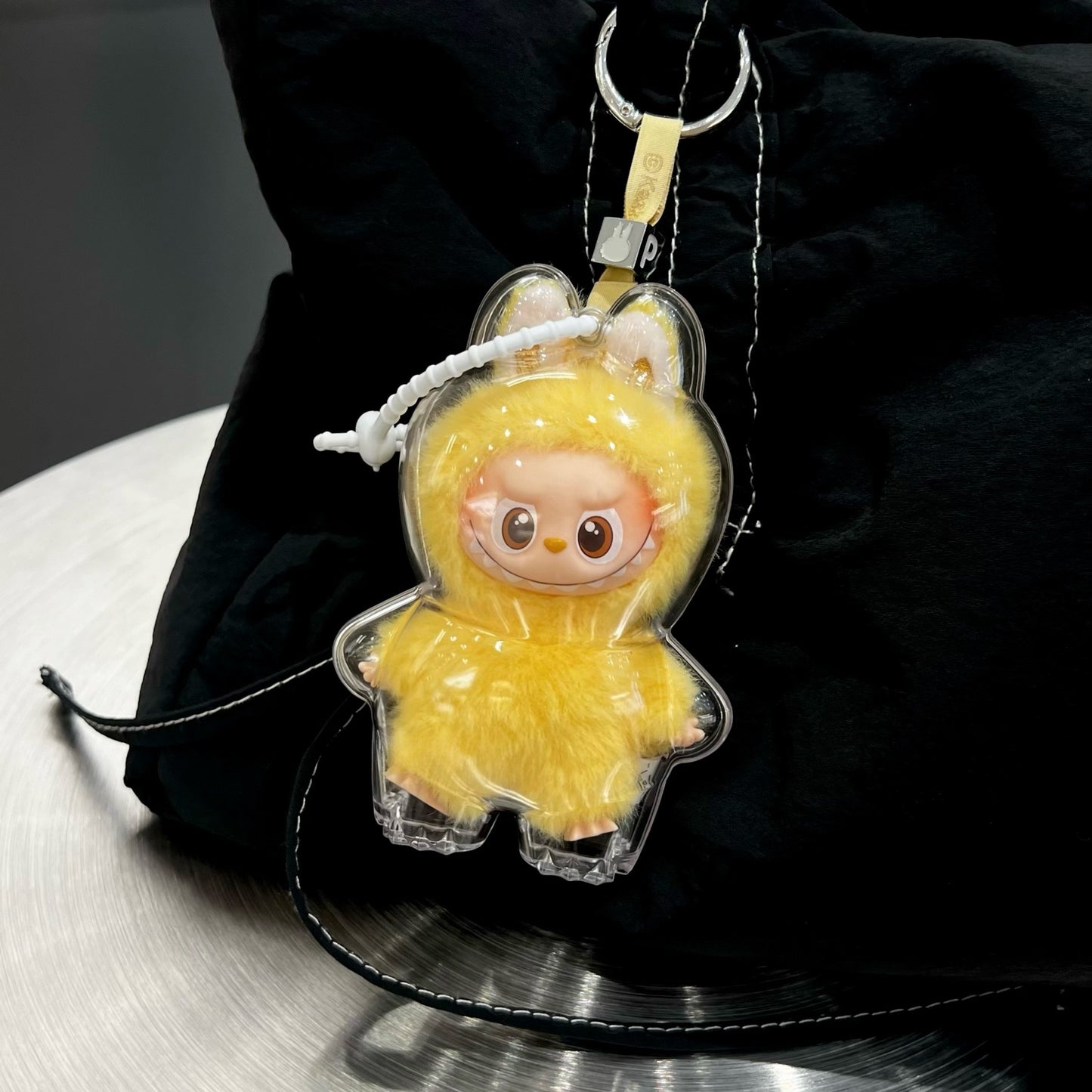 10.5cm Labubu 4th Gen Heart Code Collection Clear Acrylic Protective Case | Hard Shell Dust-Proof Collectible Carrier with Beaded Chain for Mini Keychain Charms