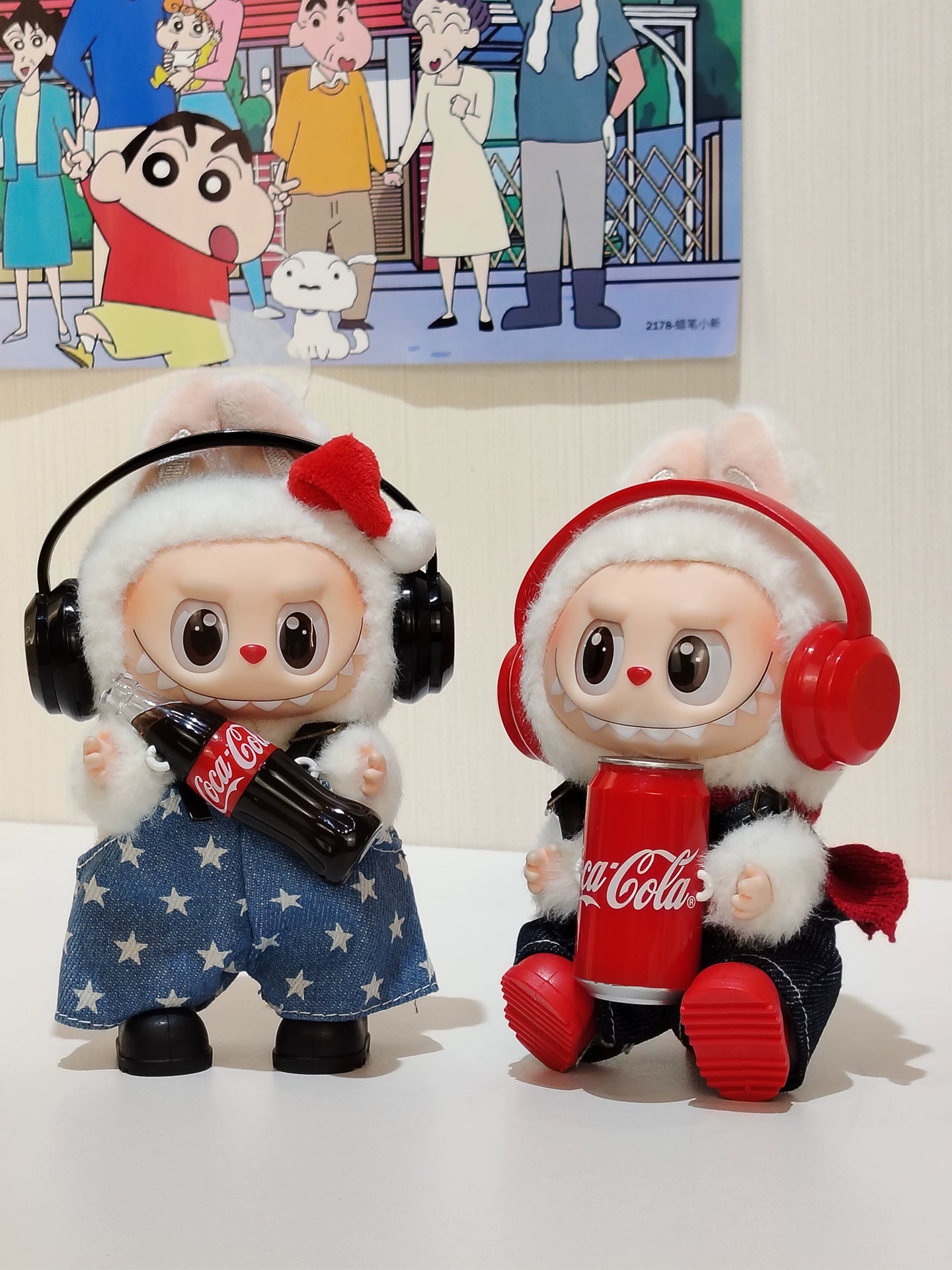 POP MART Labubu Sit-Sit Party Cola Outfit - Red Headphones + Denim Overalls + Red Boots for 17cm Figures (No Doll Included)
