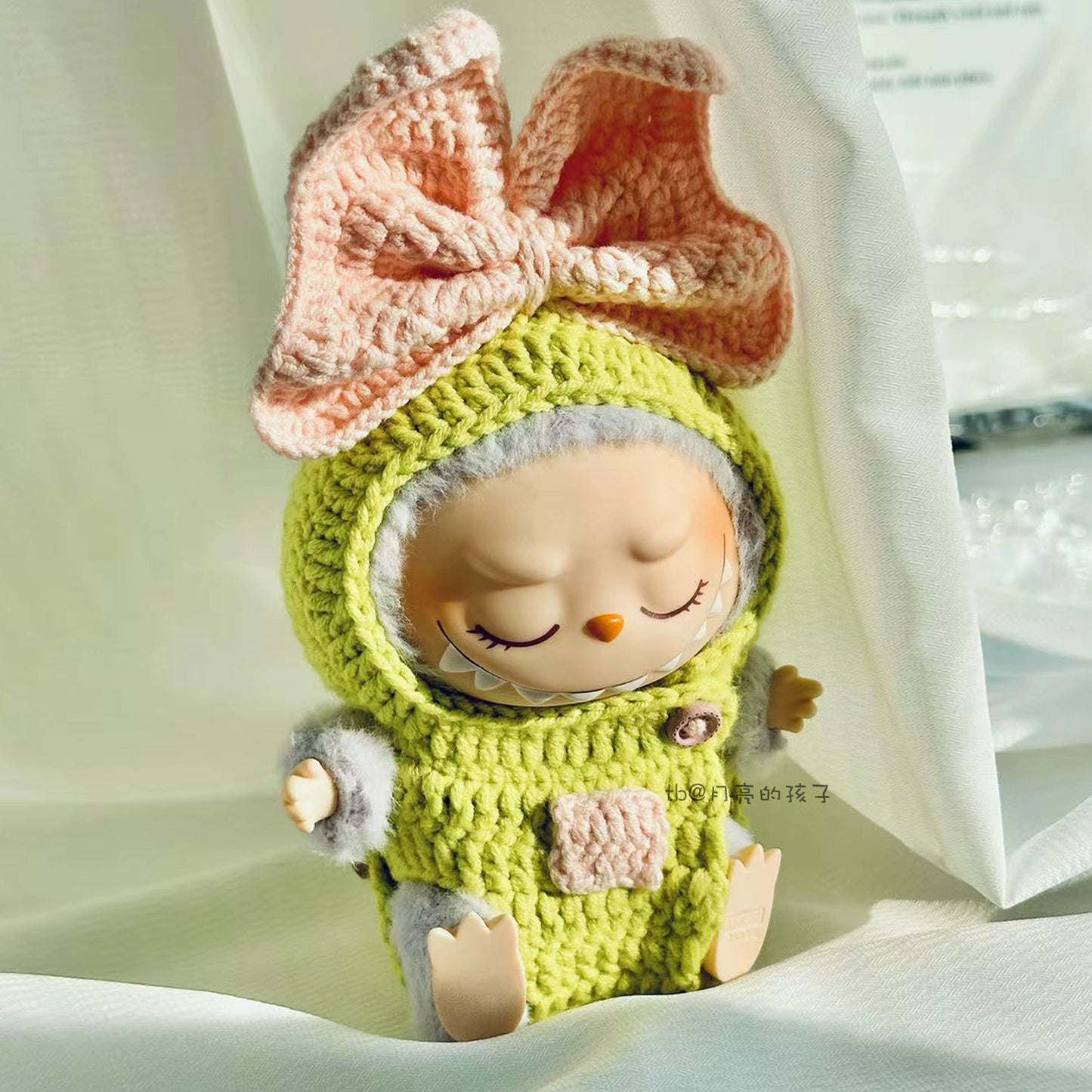 Hand-Crocheted Labubu Outfit - for 17cm Sitting Party Series 2 Vinyl Doll Clothes