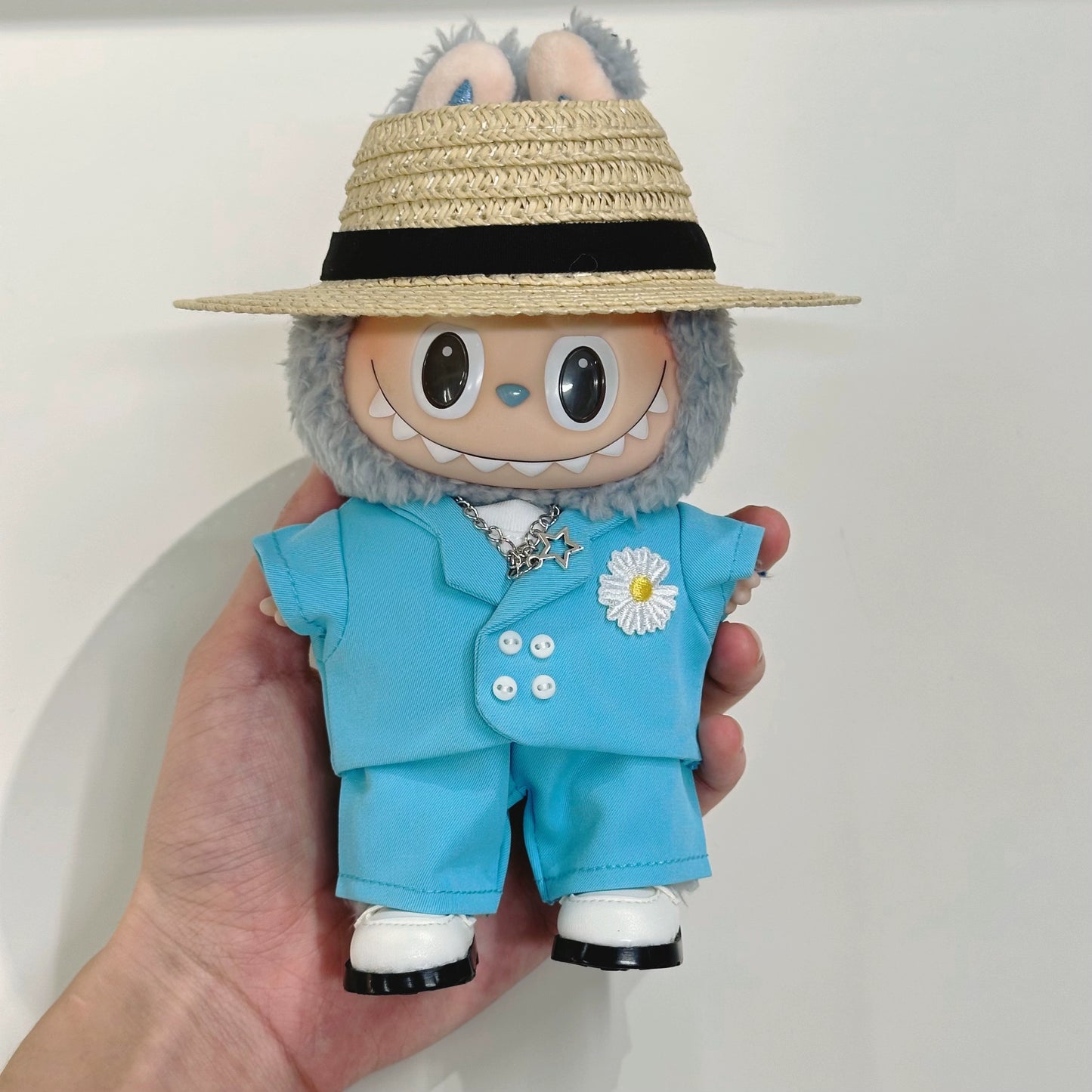 **Labubu x G-Dragon Replica Outfit | 17cm Vinyl Doll Clothes for Gen 1-3 (Including Sitting Style) - Front High-Energy Theme (Doll Not Included)**
