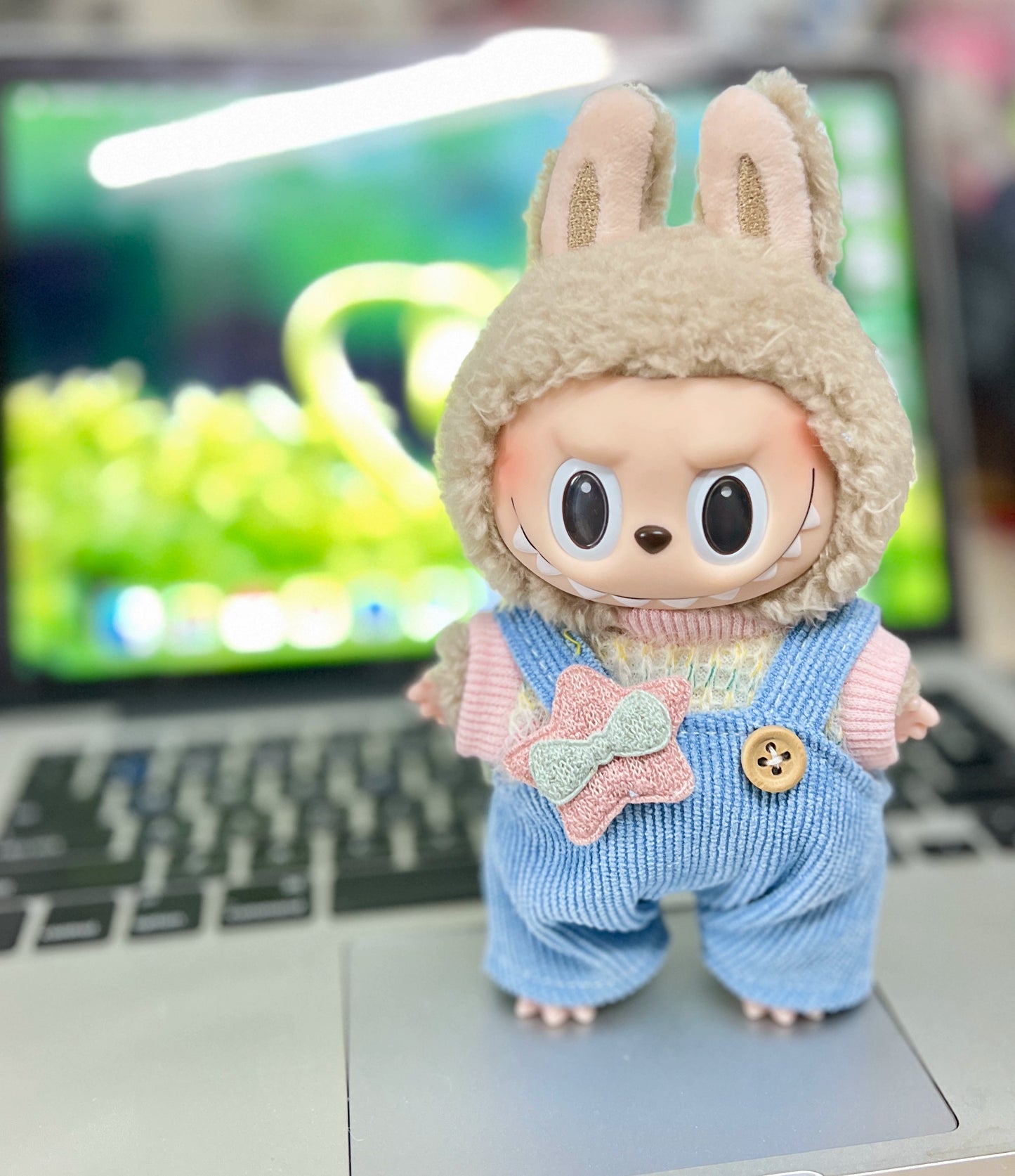 POP MART Labubu 17cm Doll Clothes - Star Print Light Blue Overalls 3-Piece Set w/Keychain (No Doll Included)