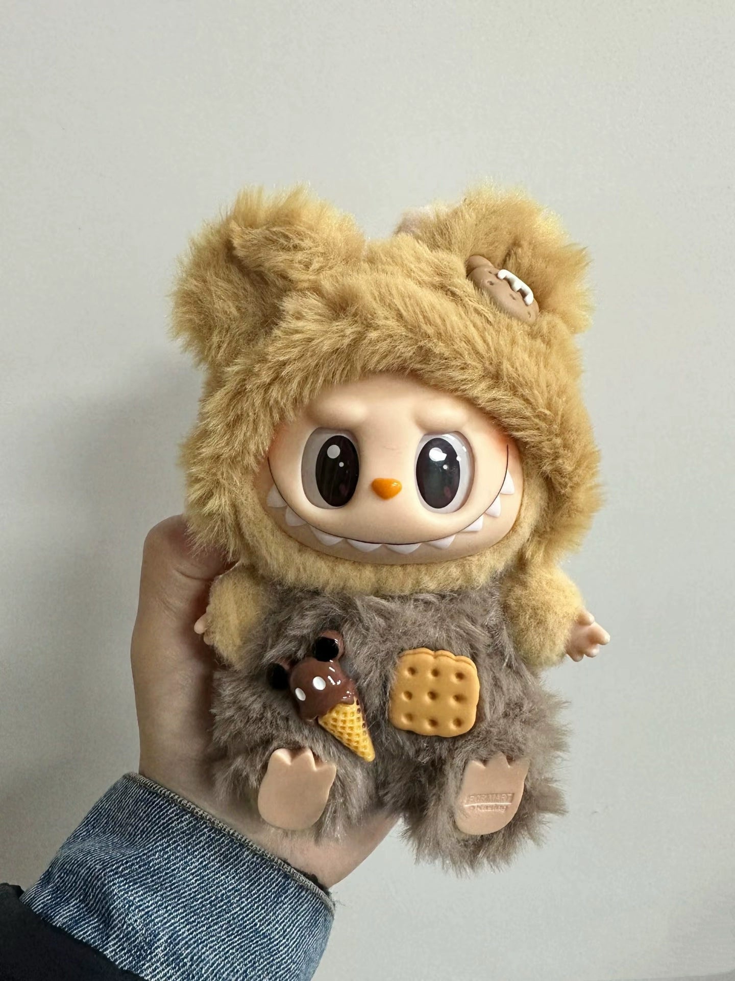 Cute Bear Cookie Costume for Labubu 1st/2nd Gen – Kawaii Themed Doll Outfit
