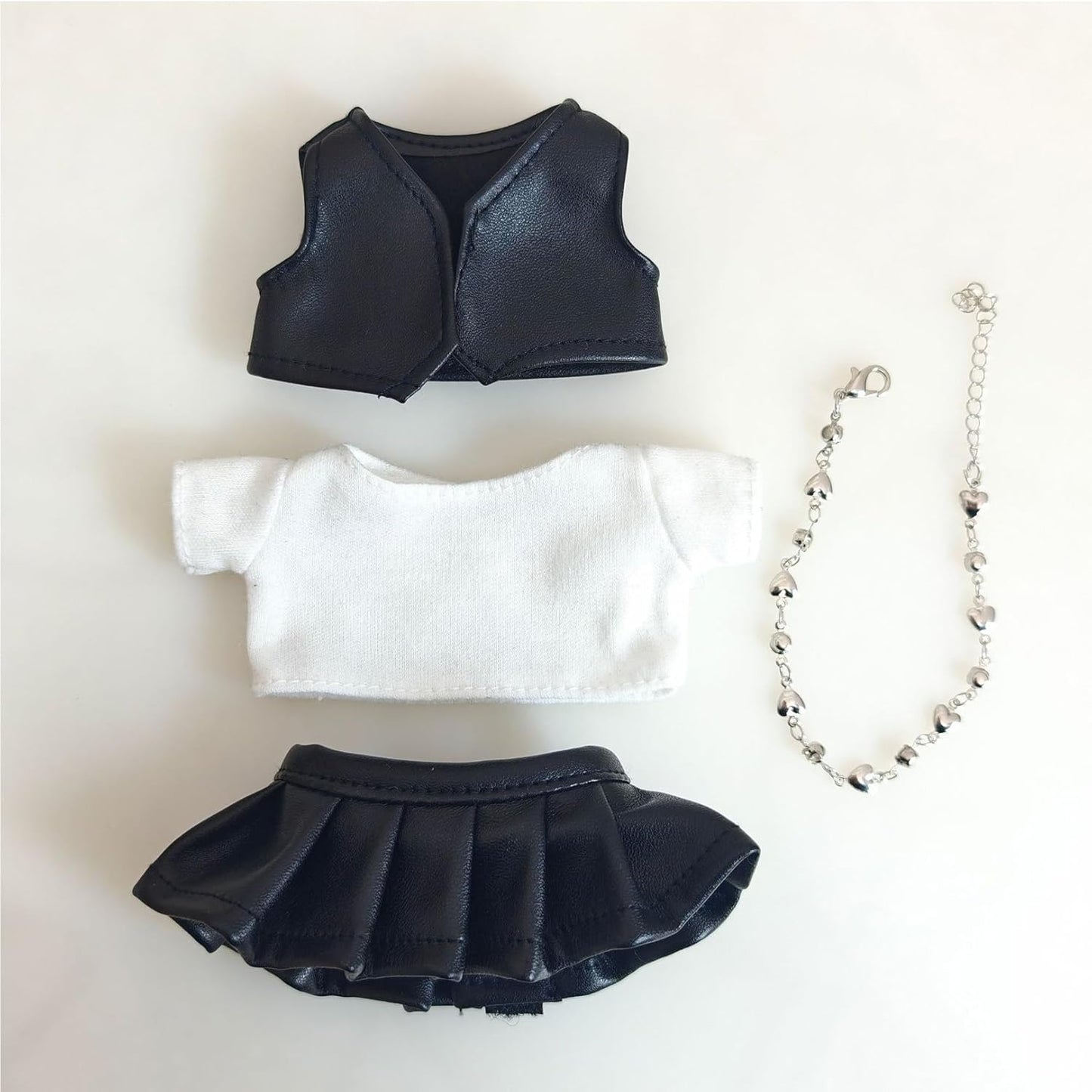 8-Piece Set Doll Clothes for LABUBU, Skirt, 2 Pcs Tops, Glasses, Necklace, Hat, Shoes, Camera, Premium Clothing Accessories Set, No Doll (Black)