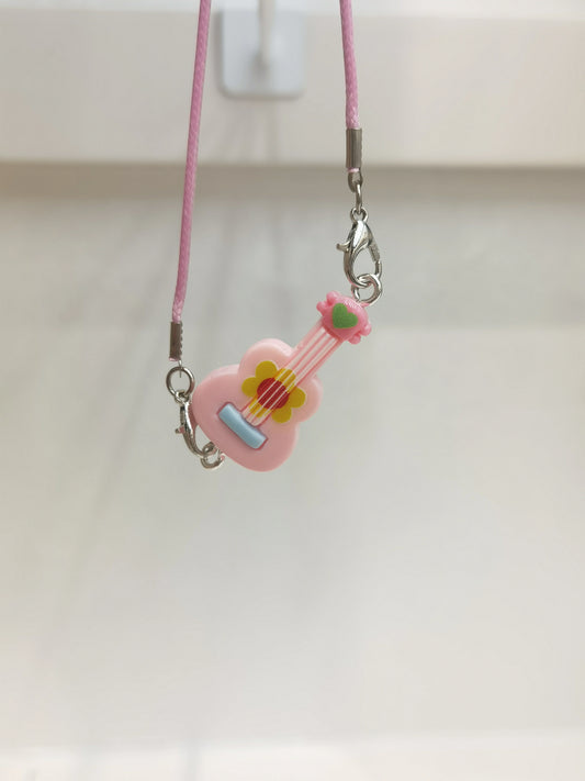 Dollhouse Mini Guitar Pendant - Labubu Necklace Accessory for Cute Vinyl Doll Decor