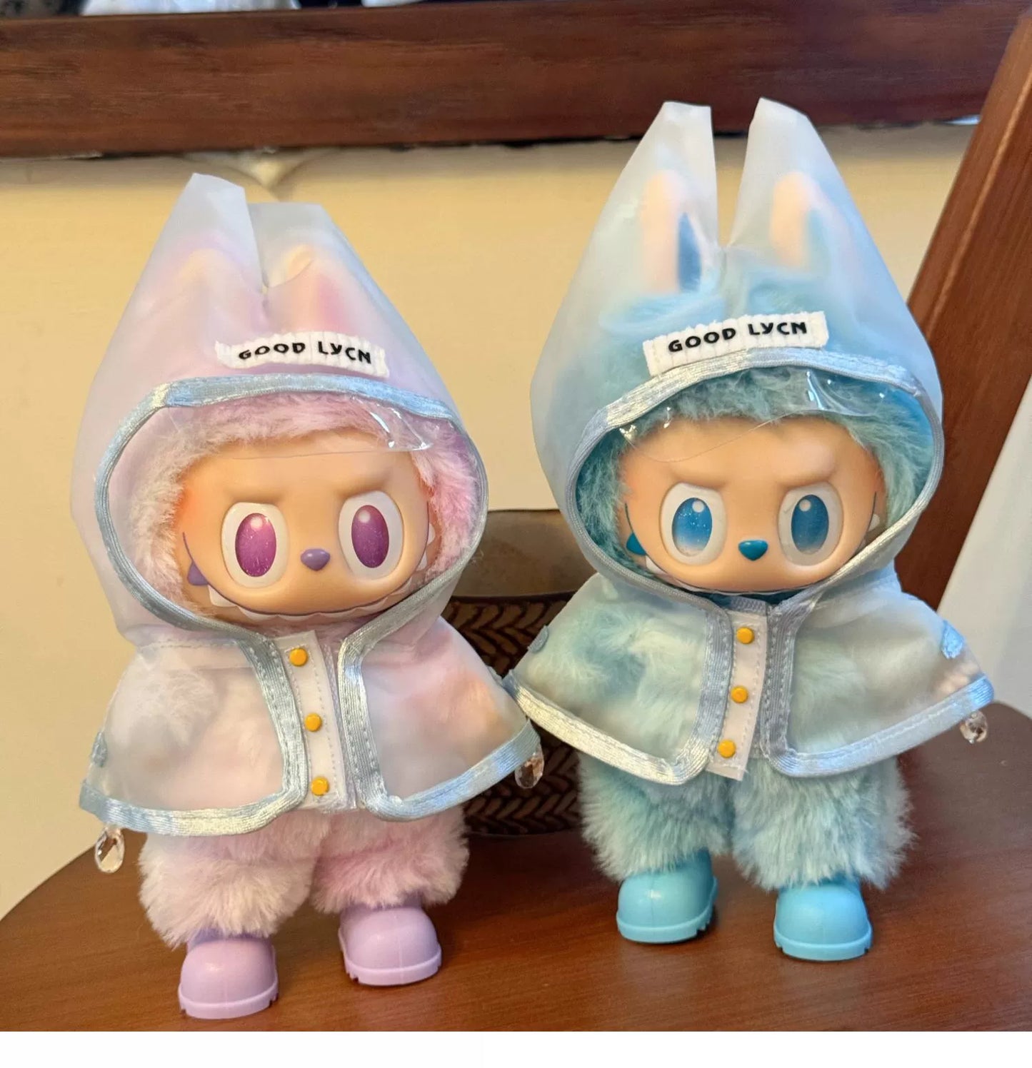POP MART Labubu Doll Clothes 17cm - Raincoat Outfit for Generation 1/2/3 Vinyl Figures (No Doll/Boots Included) - Blind Box Accessory