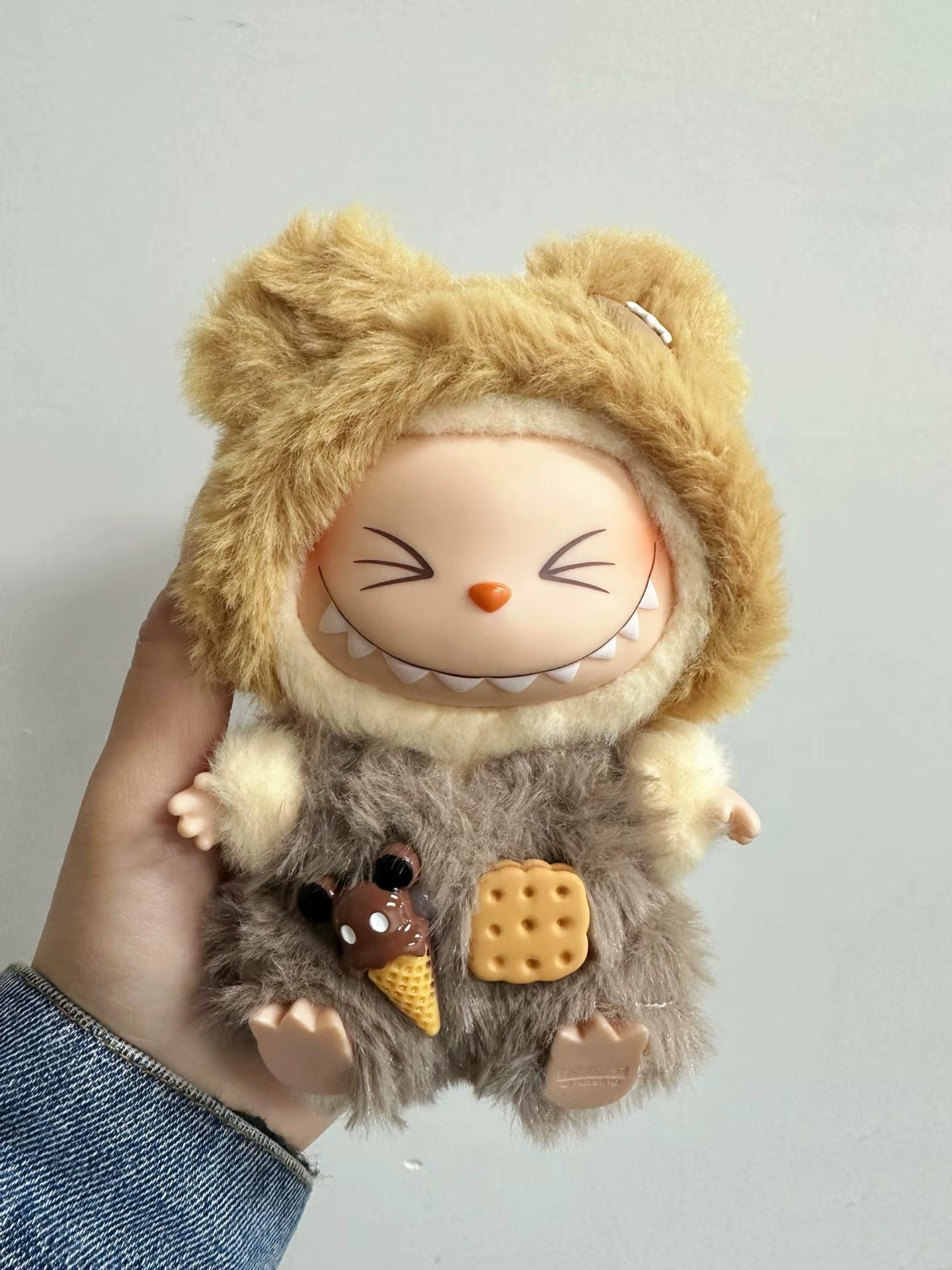 Cute Bear Cookie Costume for Labubu 1st/2nd Gen – Kawaii Themed Doll Outfit