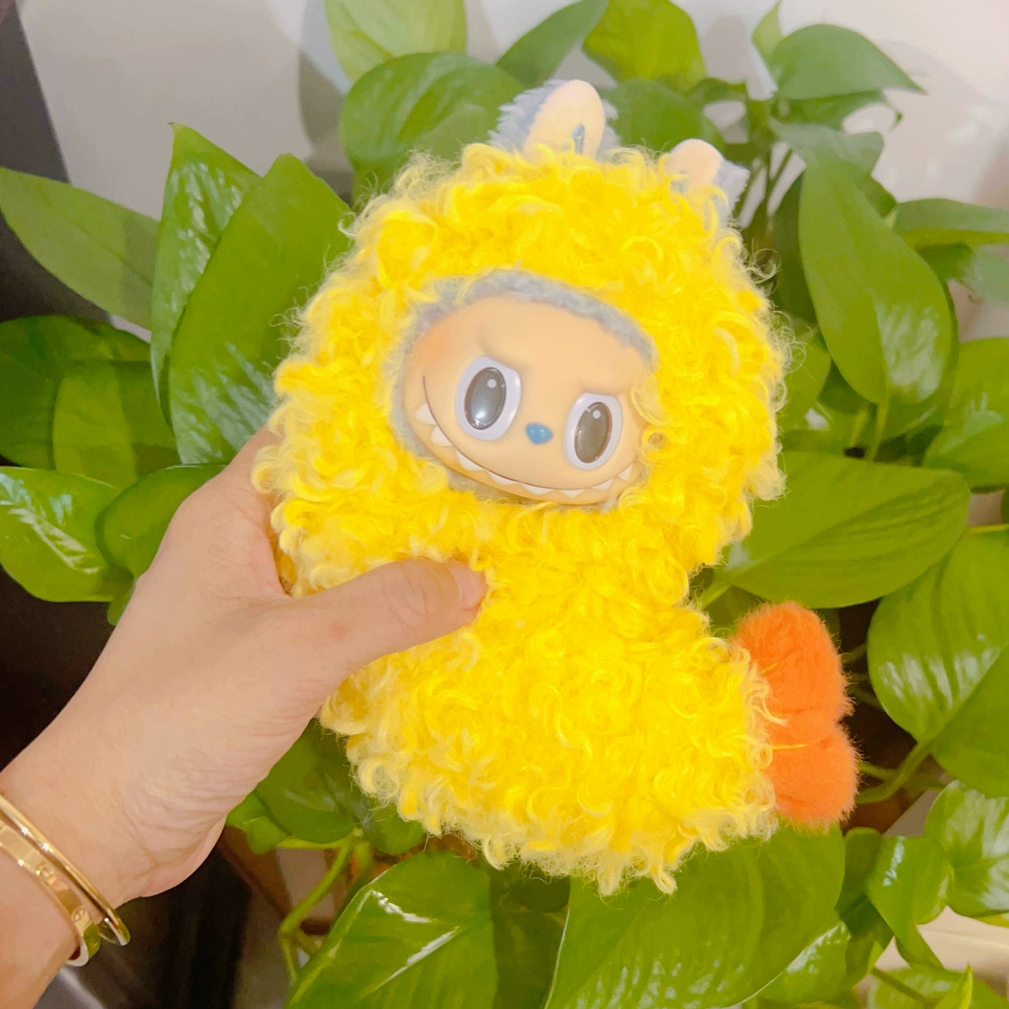 Handmade LABUBU 'Tempura Shrimp' Pullover Outfit - Complete Crochet Costume for 1st/2nd/3rd Gen Vinyl Keychain Figures, Cute Food-Themed Doll Clothing