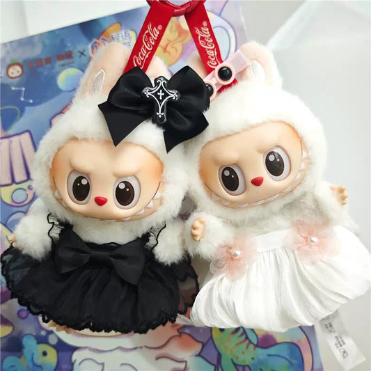 Labubu Sitting Doll Outfit - Devil Bat Wings & Black Chiffon Skirt for Keychain
