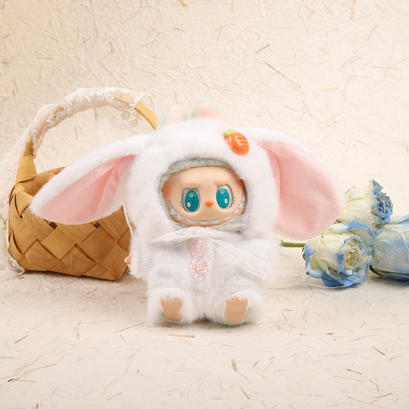 17cm Labubu Gen 1-3 Handmade Cookie Bear Knit Sweater Set | Cream Beanie + Cable-Knit Sweater + Detachable Heart Shoulder Bag | Vinyl/Plush-Compatible Clothes Only for Collectible Dolls