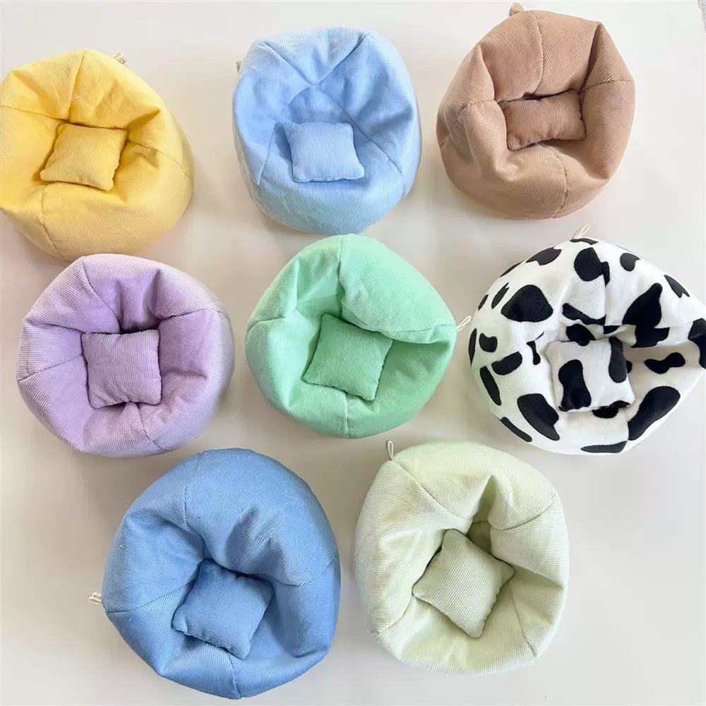 17cm Labubu Doll Mini Sofa - Car Bed & Display Decor for Vinyl Figures, Photo Prop