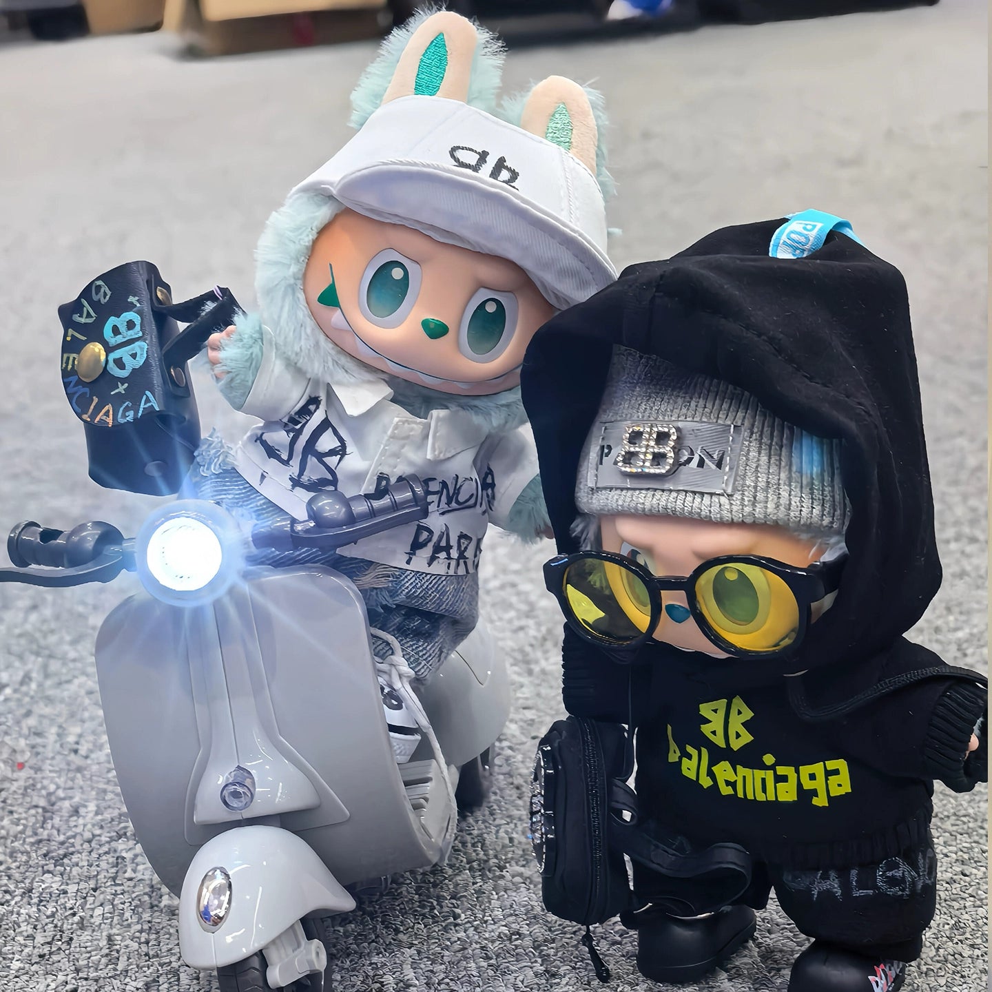 Doll Accessories - Rideable Motorcycle Set with Screwdriver - Detachable Battery(Battery Not Included), Doll Moto Car for Labubu Accessories