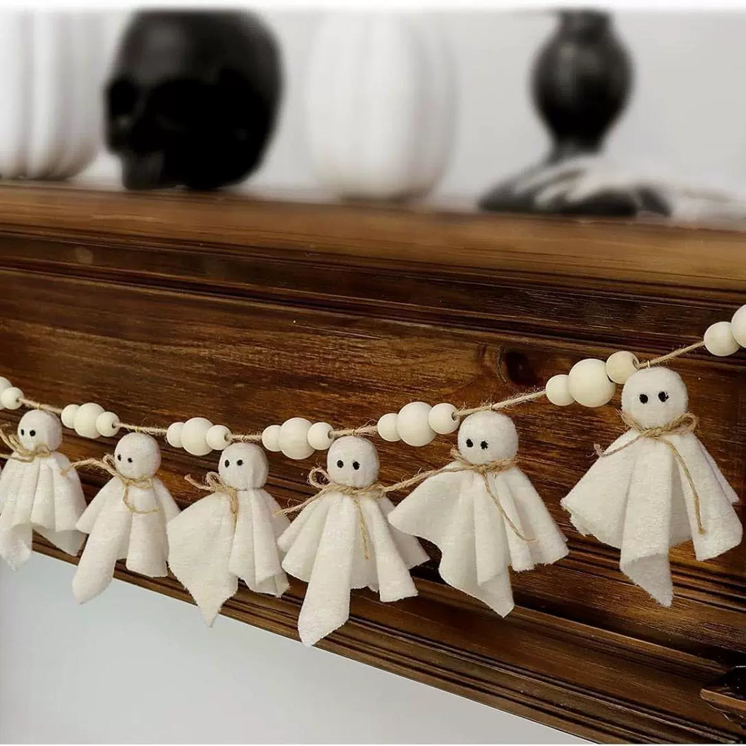 16 Pcs Halloween Ghost Hanging Ornaments, 3 Inch Small Hanging Ghosts Tree Ornaments, Farmhouse Rustic Cloth Ghosts Hanging Decoration for Haunted House Party Yard Tree Decor