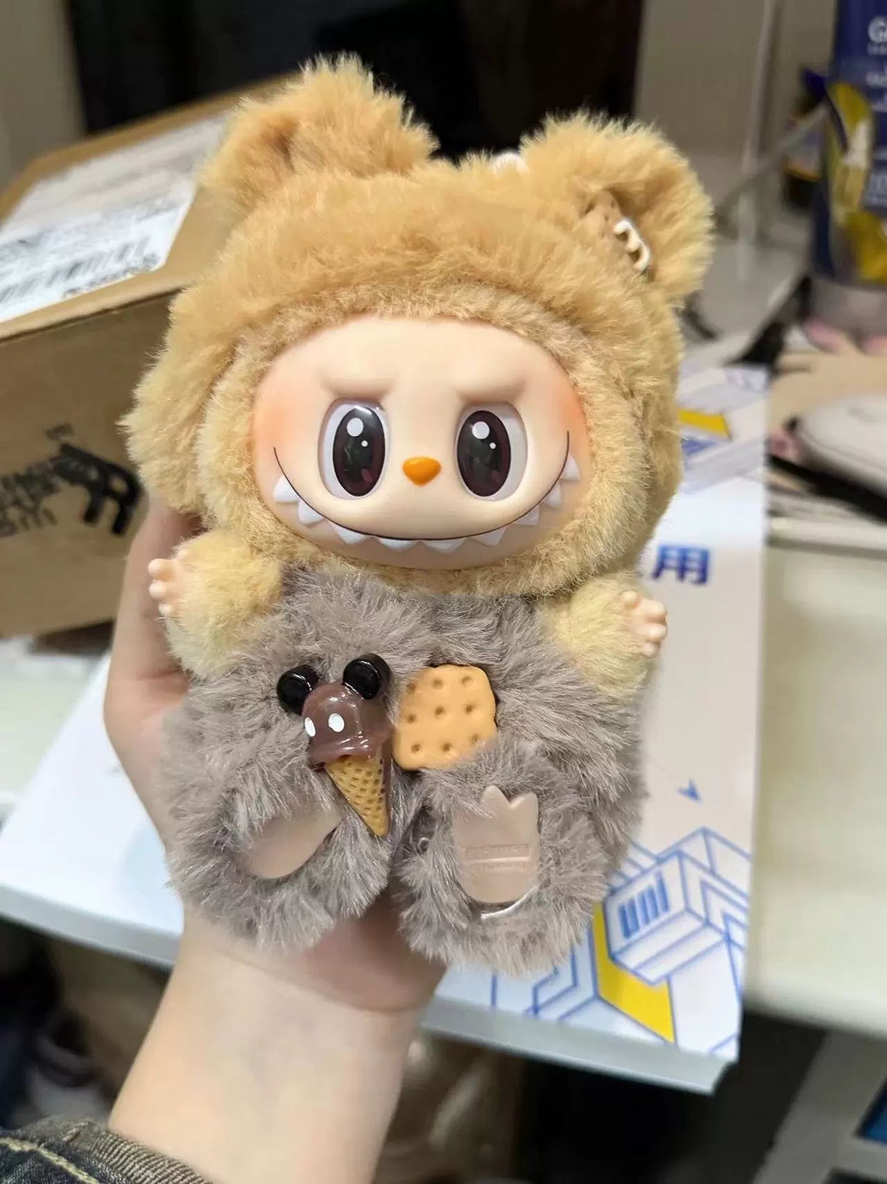 17cm Labubu Gen 1-3 Fuzzy Plush-Like Animal Outfit Set | Vinyl-Compatible Clothes Only for Collectible Dolls