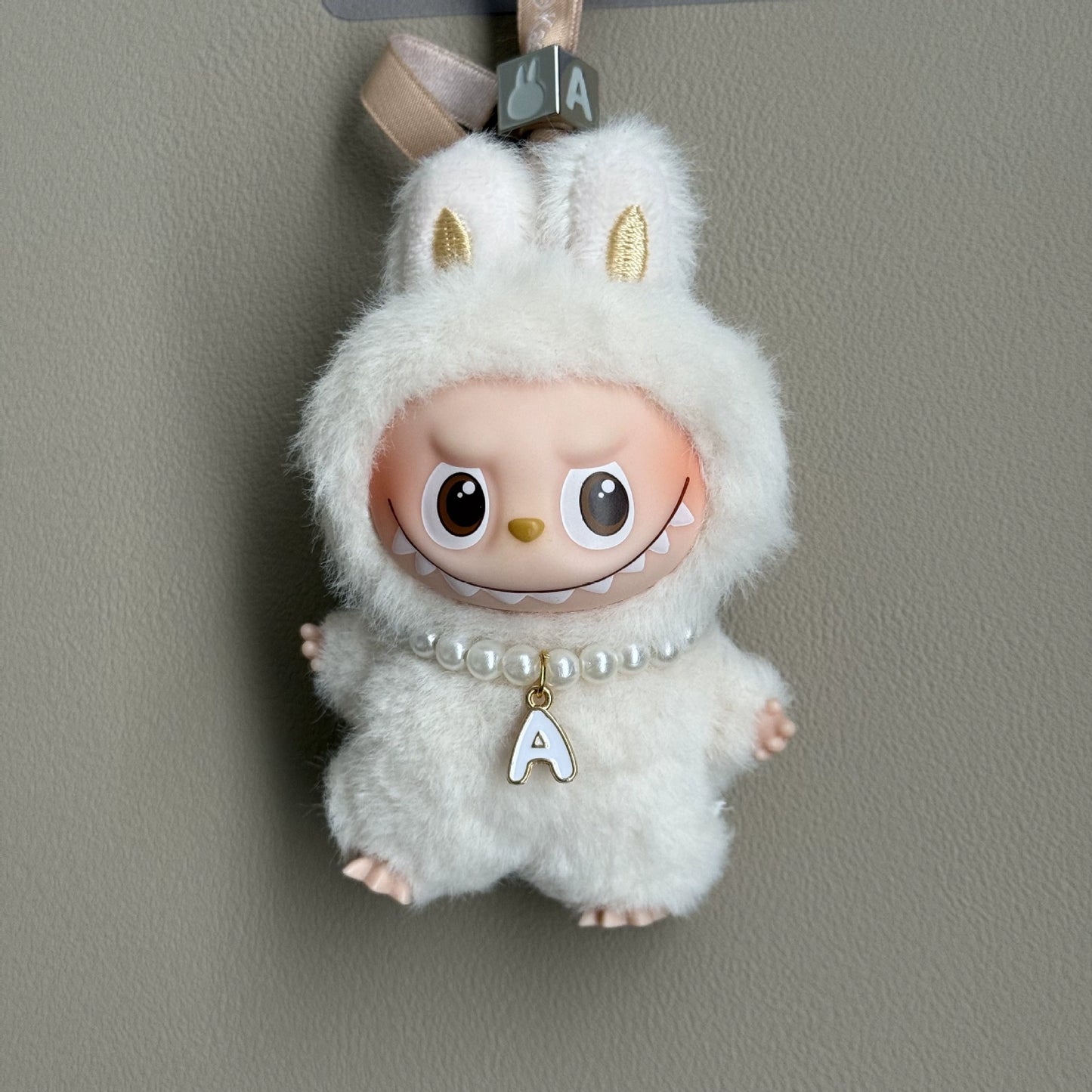 Labubu Series 4 Pearl Letter Necklace - Mini Accessory for Doll Clothes