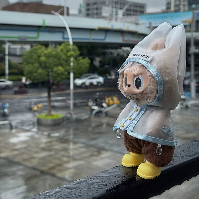 Labubu Raincoat - Trendy Clear Outerwear for 17cm Doll Collectibles