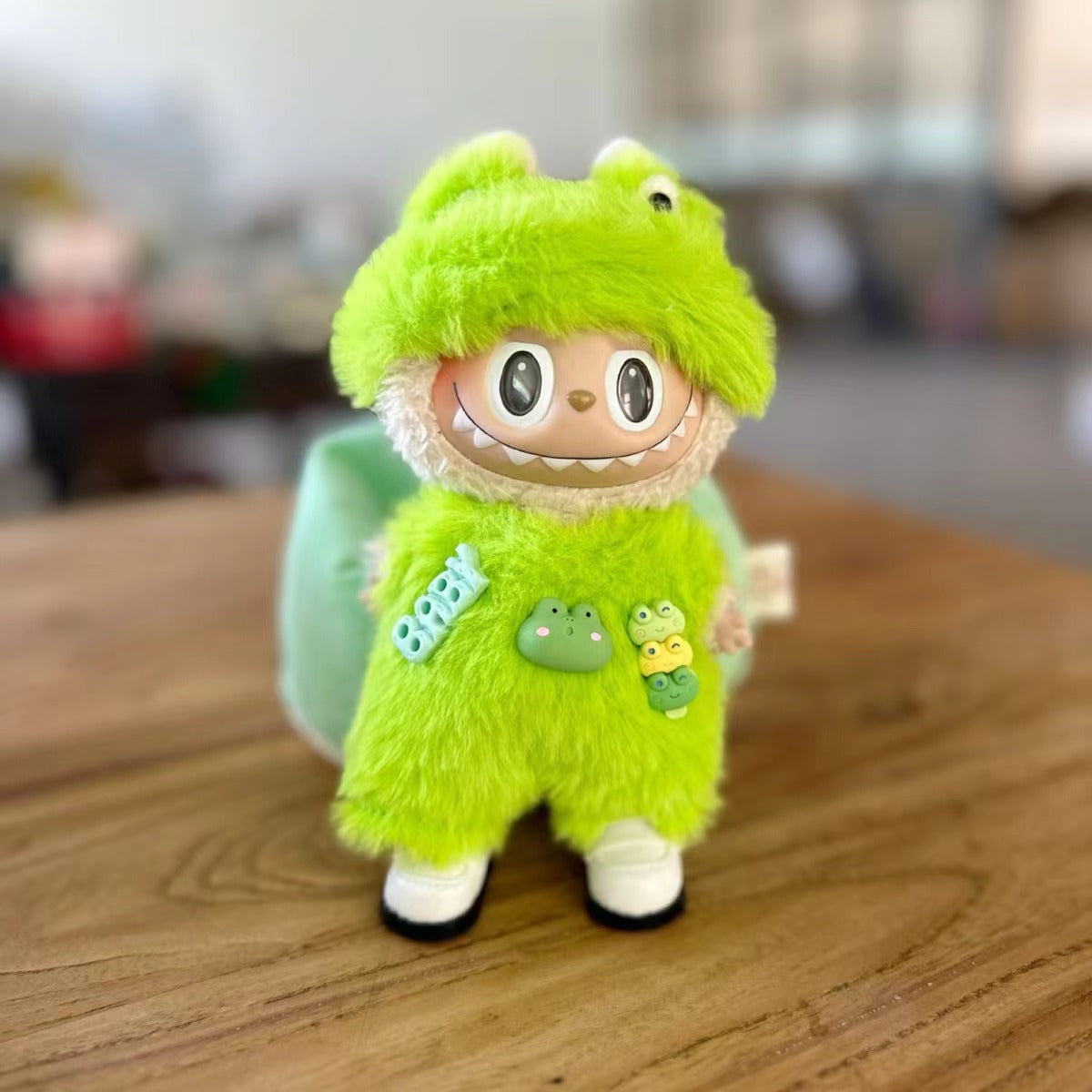 17cm Labubu Keychain Clothes Set | Cute Bear Bread Outfit for Labubu Charms (Clothes Only)