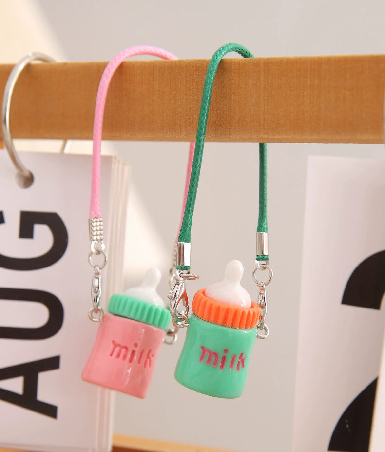 Mini Thermos Keychain - Cute Simulation Cup Pendant for DIY Backpack Room Decor