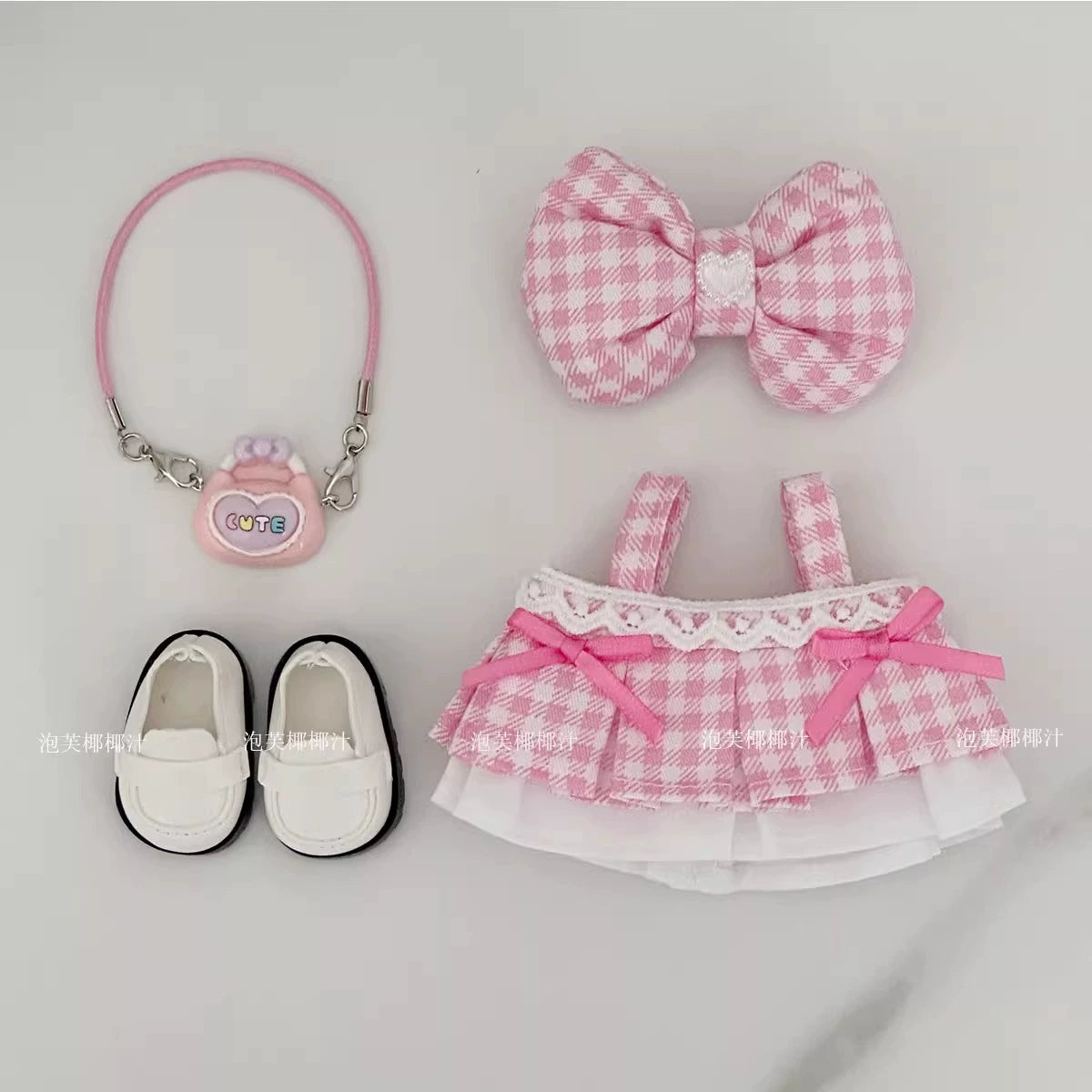 Labubu Sweet Plaid Dress Set - Green Skirt & Bow Outfit for Vinyl Doll Clothes