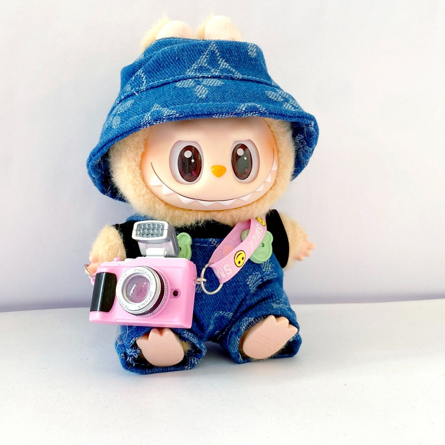 Labubu Series 1/2/3 Sitting Party Outfit - Cute Keychain Clothes for Vinyl Doll Change