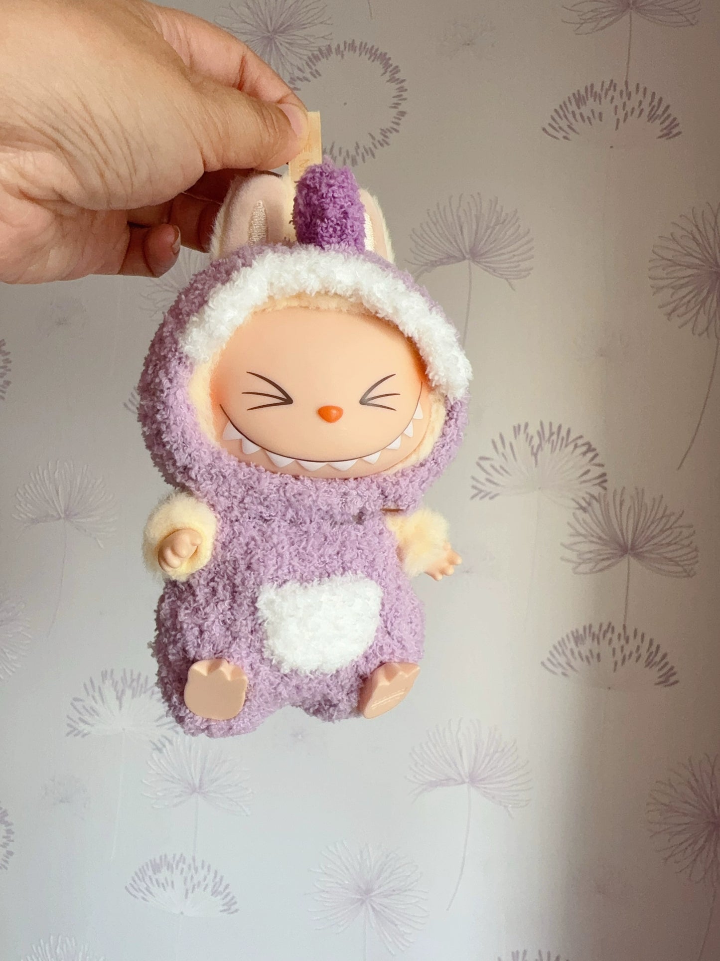 Handmade Dinosaur Outfit for 17cm Labubu Keychain Vinyl Figures - Universal Fit Costume for 1st/2nd/3rd Gen Hanging Dolls