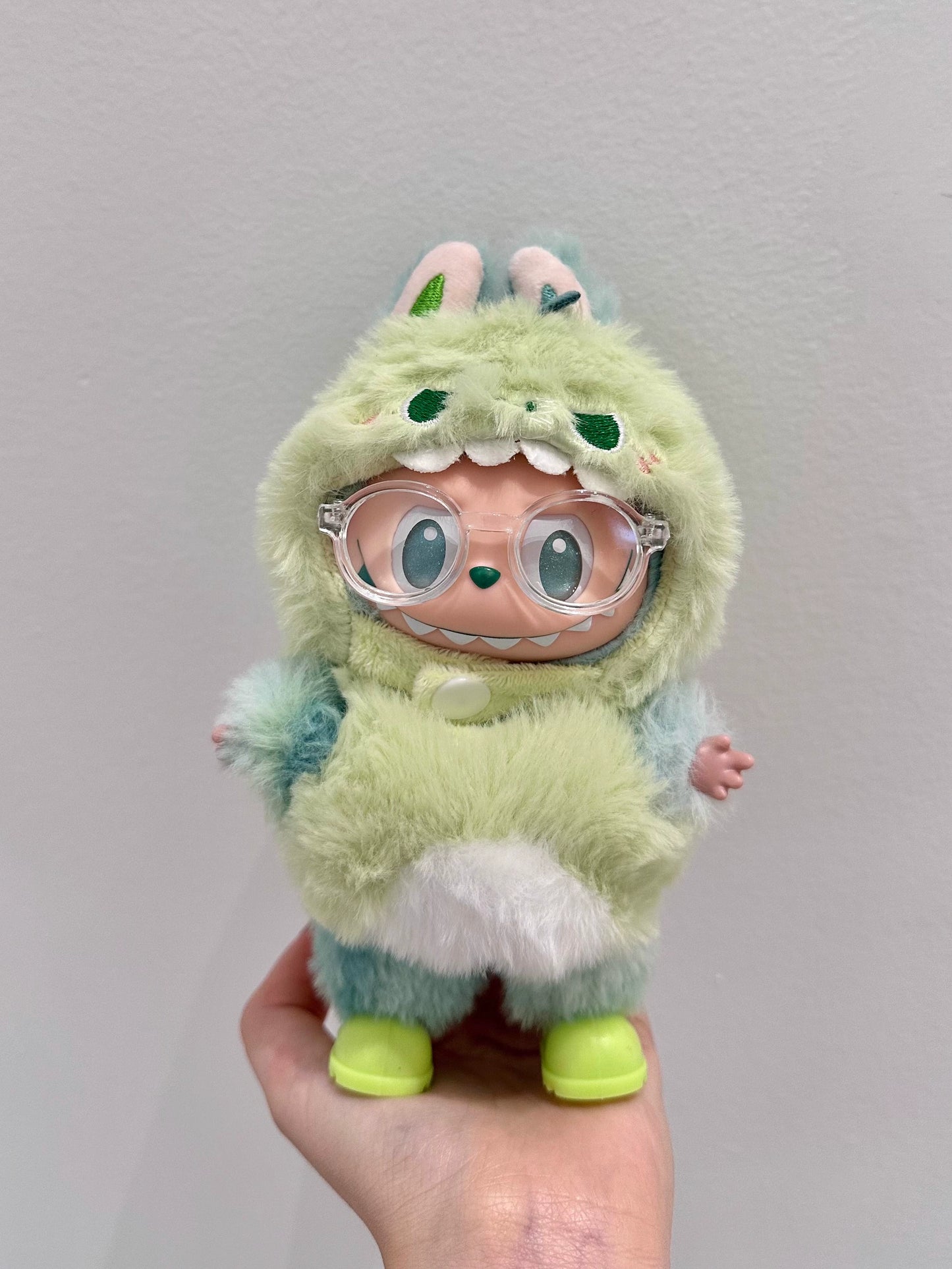Labubu Generation 3.0 'Big into Energy' Series Green 3D Dinosaur Outfit - Complete Costume for Vinyl Figures, Compatible with 1st/2nd/3rd Gen Dolls