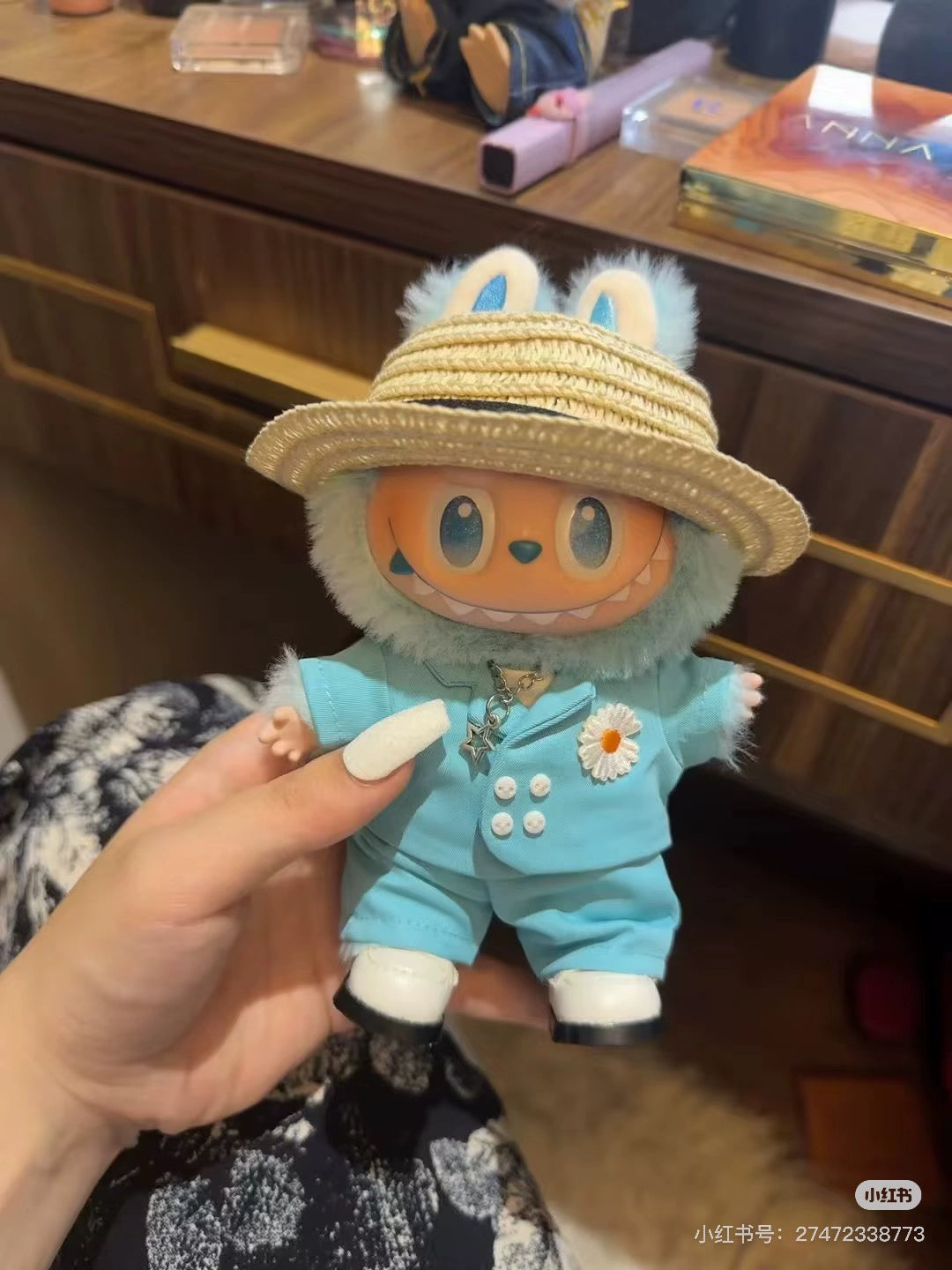 **(Doll Clothes Only) Labubu x GD (G-Dragon) Replica Outfit | 15/17cm Universal Fit for Gen 1-3 Vinyl Dolls**