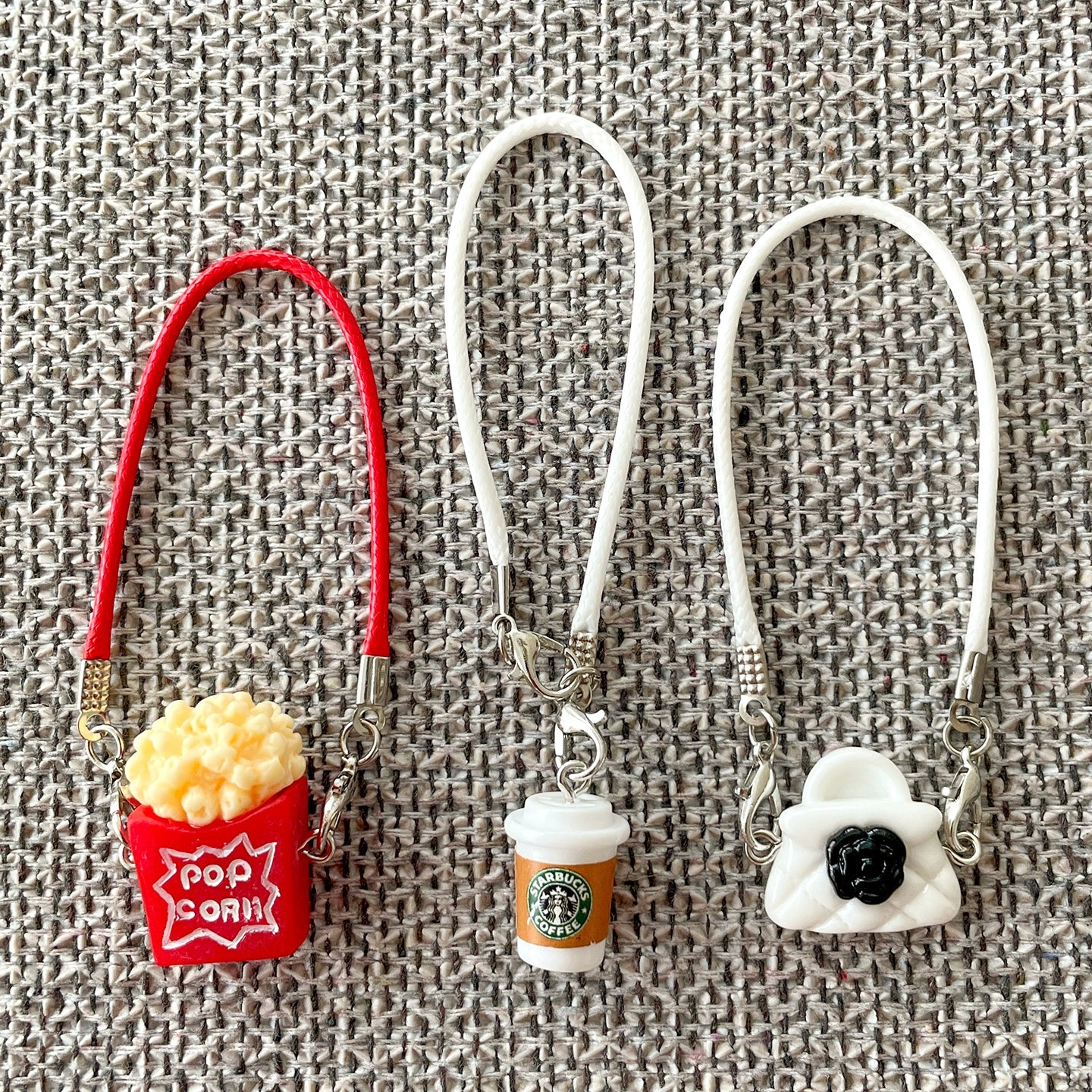 Labubu Series 1/2/3 Mini Sling Kettle - Plush Vinyl Doll Accessory for Outfit Prop