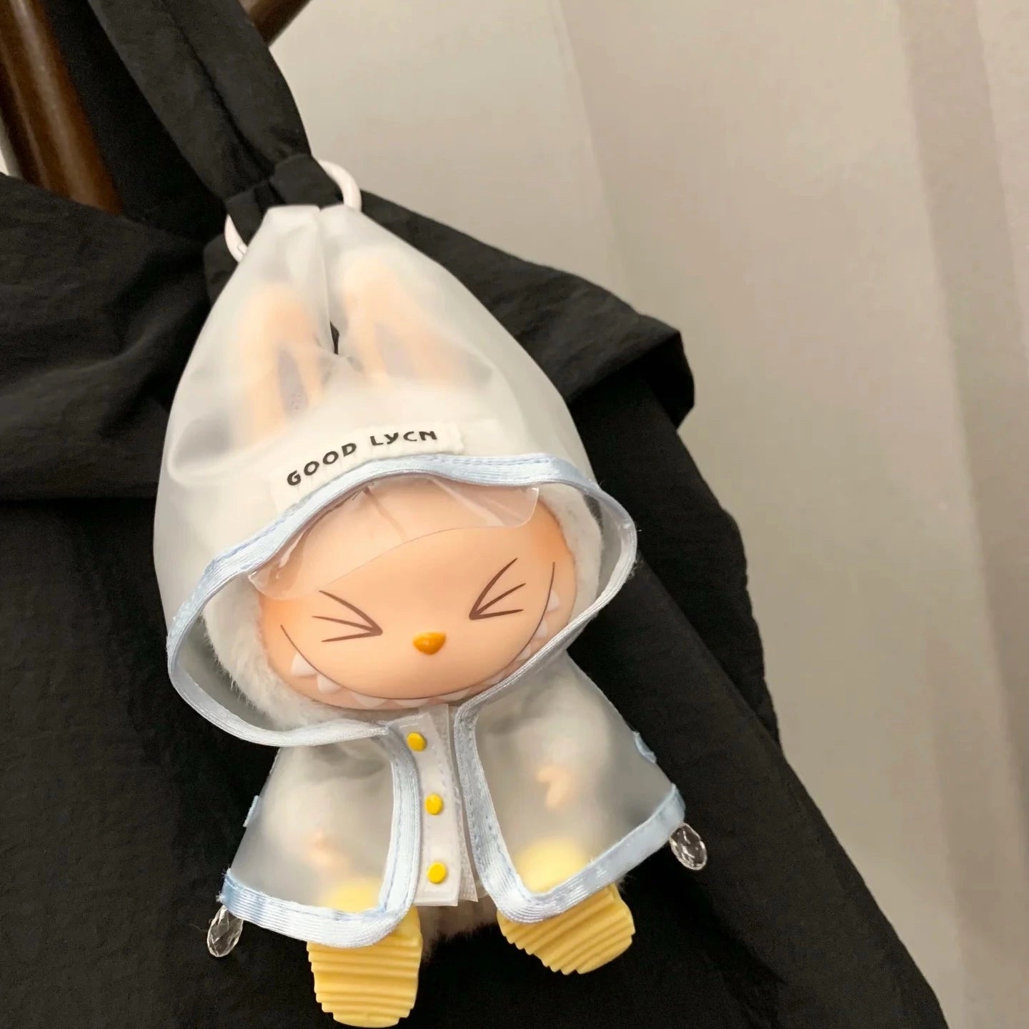 NEW Labubu 10cm Raincoat - Outfit Fits Gen1/2/3 Plush Doll (No Doll)