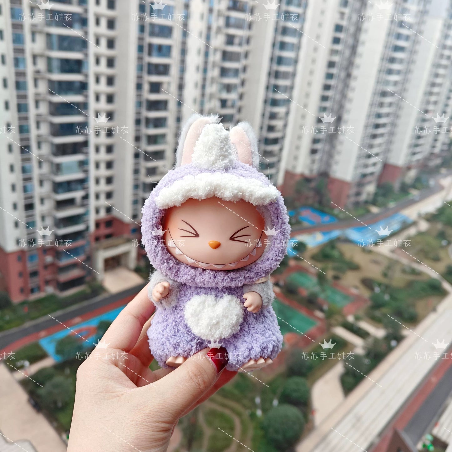 POP MART Labubu Hand-Knitted Dinosaur Outfit - Plush Vinyl Doll Clothes for Blind Box