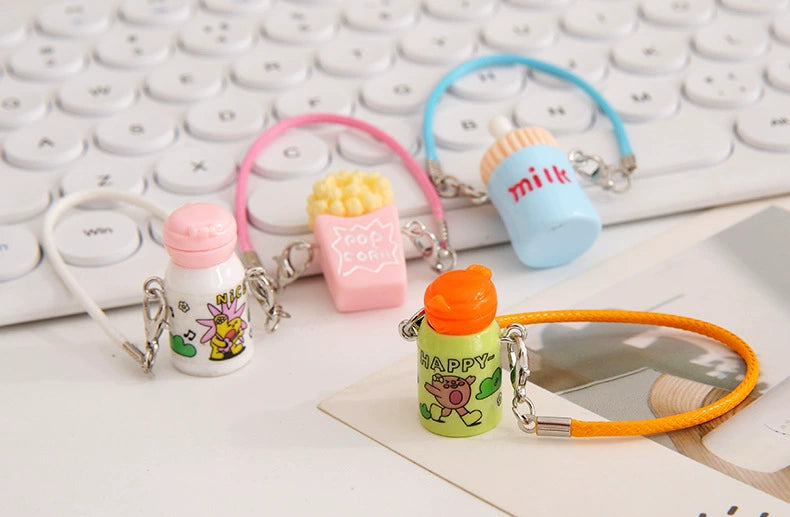 Mini Thermos Keychain - Cute Simulation Cup Pendant for DIY Backpack Room Decor