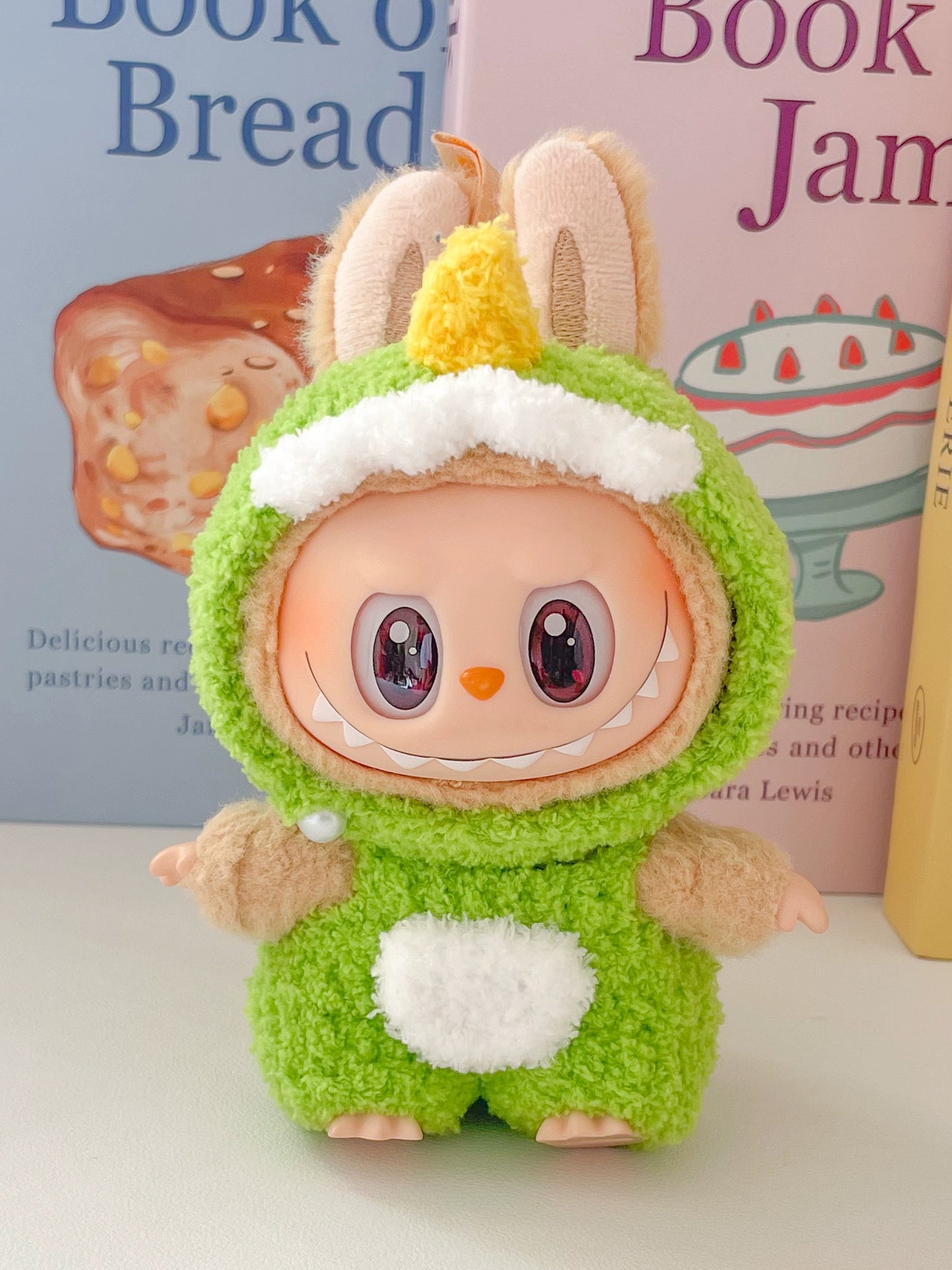 17cm Pop Mart Labubu Cute Knitted Plush Little Dinosaur Doll Outfit Set