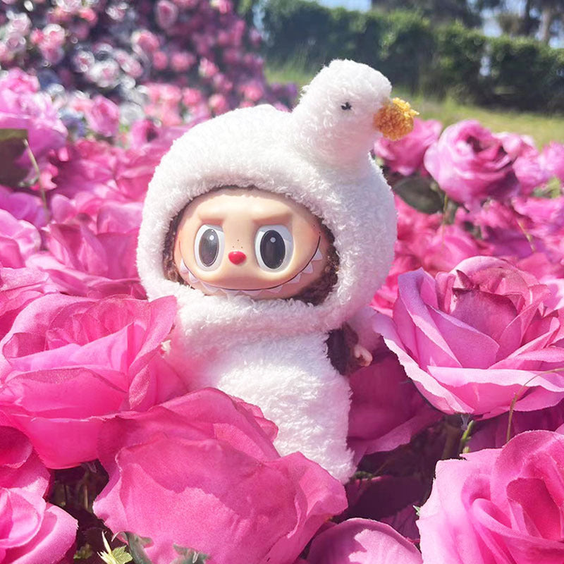 LABUBU Clothes, Stylish Adorable Clothes Outfit - Little Swan (Hat+Sweater+Socks)(No Doll)
