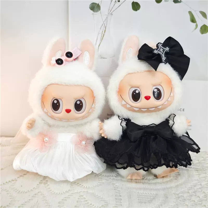 Labubu Sitting Doll Outfit - Devil Bat Wings & Black Chiffon Skirt for Keychain