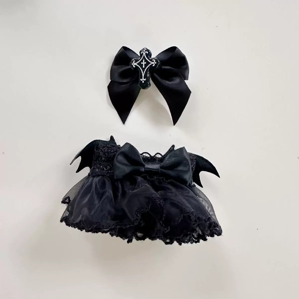 Labubu Halloween Outfit - Black Bat Chiffon Dress 2-Piece Set for Blind Box Keychain Doll