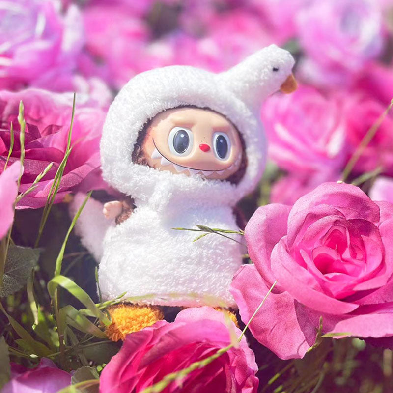 LABUBU Clothes, Stylish Adorable Clothes Outfit - Little Swan (Hat+Sweater+Socks)(No Doll)