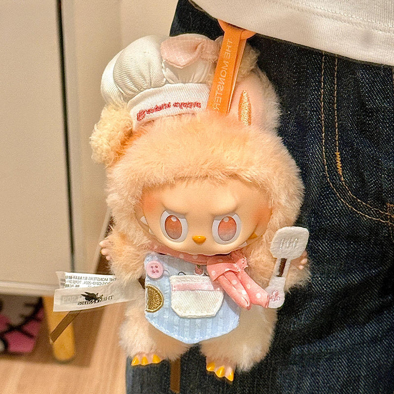Pop Mart LABUBU 'Pink Chef' Outfit Set, Complete Kitchen-Themed Costume, Cute Plush Decorative Accessories & Hanging Charm (No Doll)