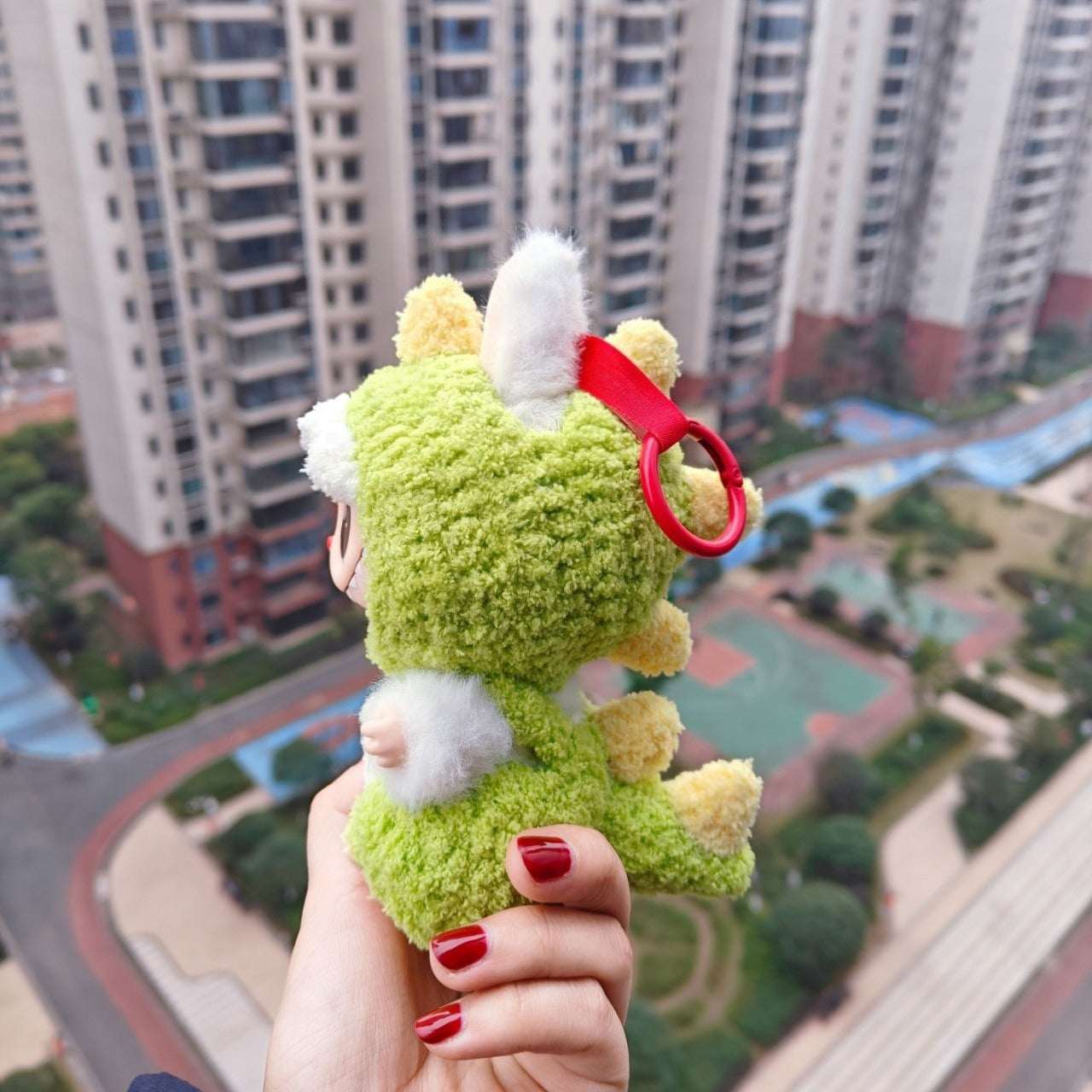 POP MART Labubu Hand-Knitted Dinosaur Outfit - Plush Vinyl Doll Clothes for Blind Box